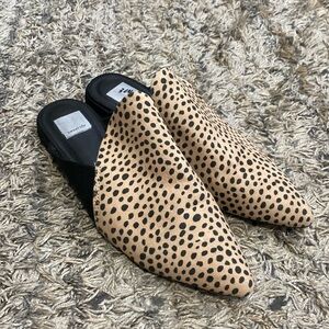 sweet Life animal print slip on pointed toe shoes sz 9.5
